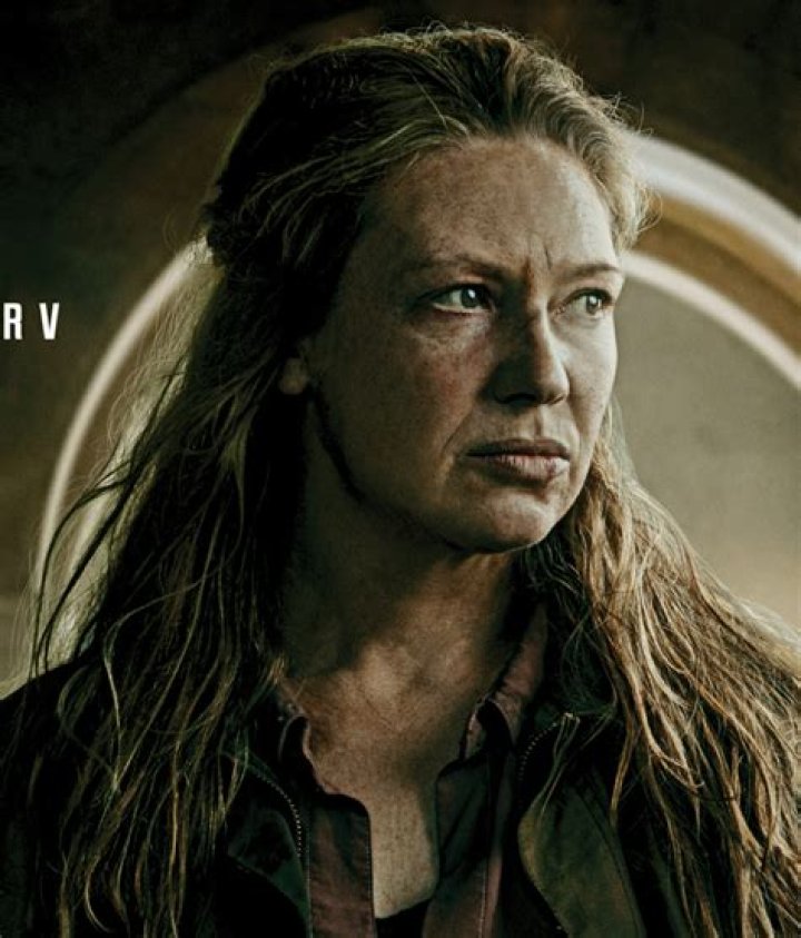 1366x1600 Anna Torv in The Last of Us 1366x1600 Resolution Wallpaper