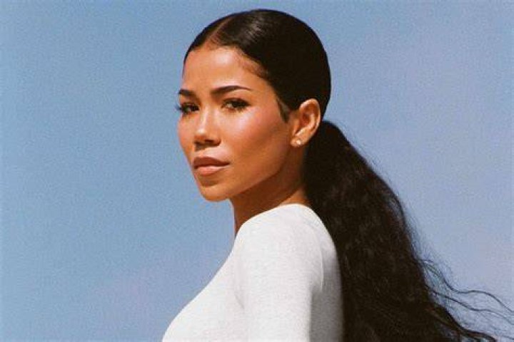 24 Pictures Of Jhene Aiko&rsquo;s Hot Older Sisters Mila J & Miyoko (PHOTOS