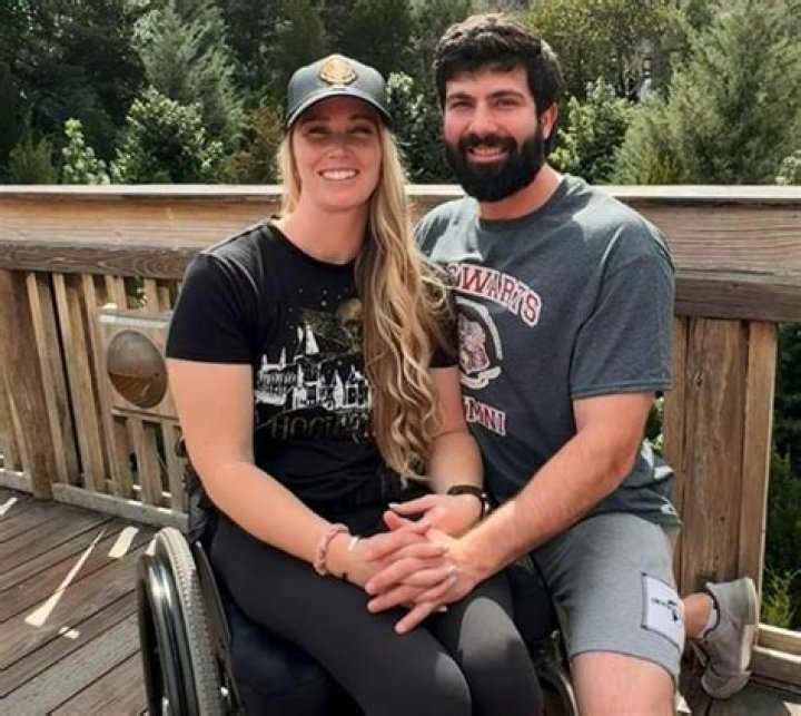 25+ Amberley Snyder Boyfriend Tate Background DaftSex HD