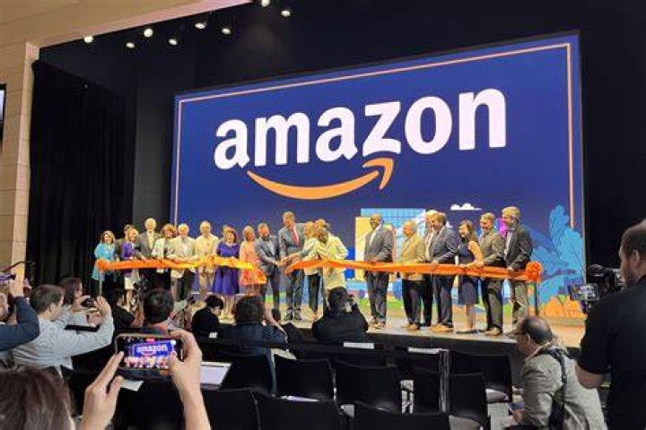 Amazon&rsquo;s HQ2 officially opens in Arlington, Va. WTOP News
