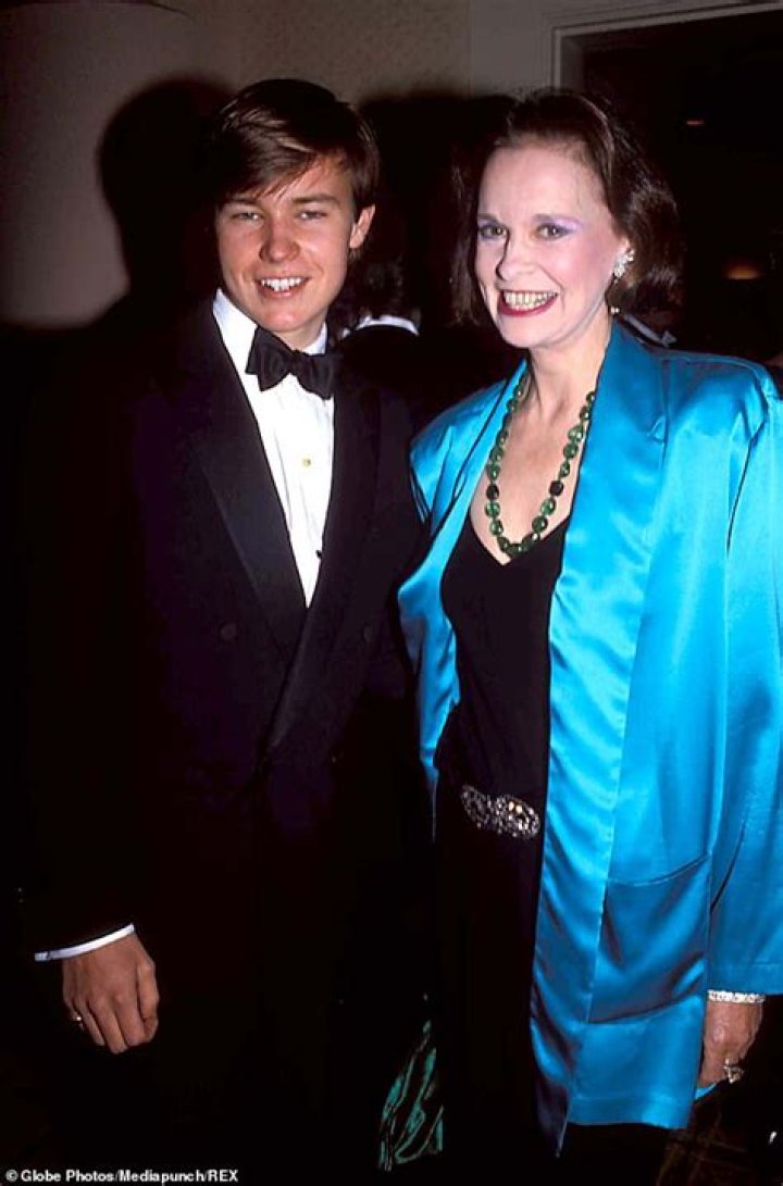 Anderson, Carter & Gloria Vanderbilt Anderson Cooper Photo (34460275