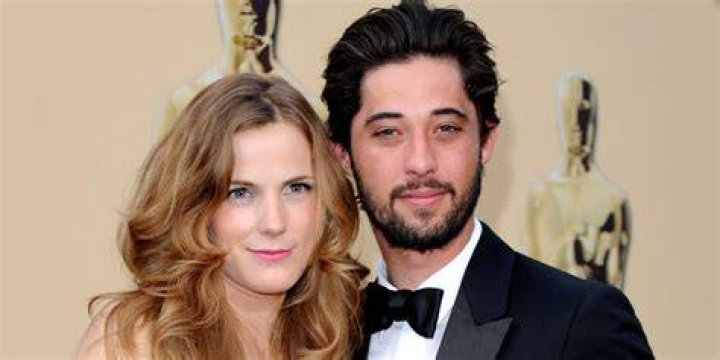 Anna Axster And Ryan Bingham: A Musical Match Made In Heaven