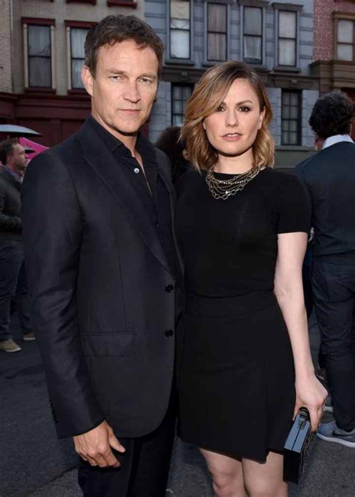 Anna Paquin and Stephen Moyer take their twins Poppy and Charlie on a