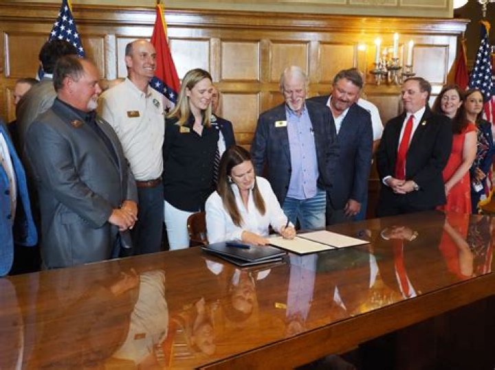 Arkansas governor signs bill rolling back child labor protections CNN