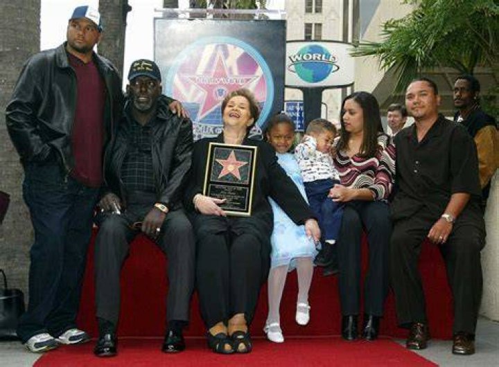 Artis Mills 10 interesting facts about Etta James' husband