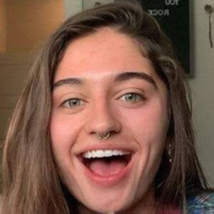 Avery Cyrus Bio, Facts, Family Life, Career