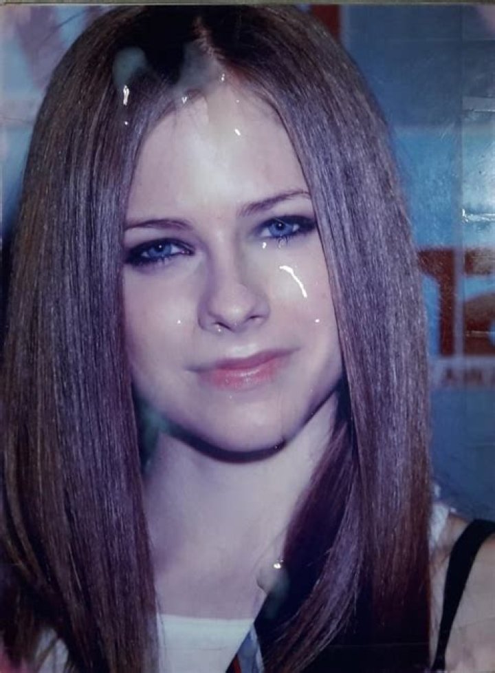 Avril Lavigne Cum Captions Telegraph