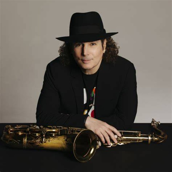Boney James Headlines the Annual Lovers and Friends Valentine&rsquo;s Day