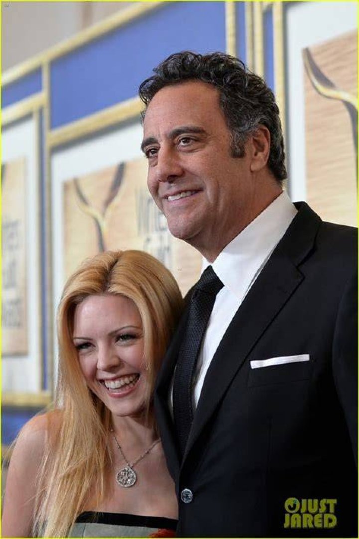 Brad Garrett Marries Longtime Love IsaBeall Quella