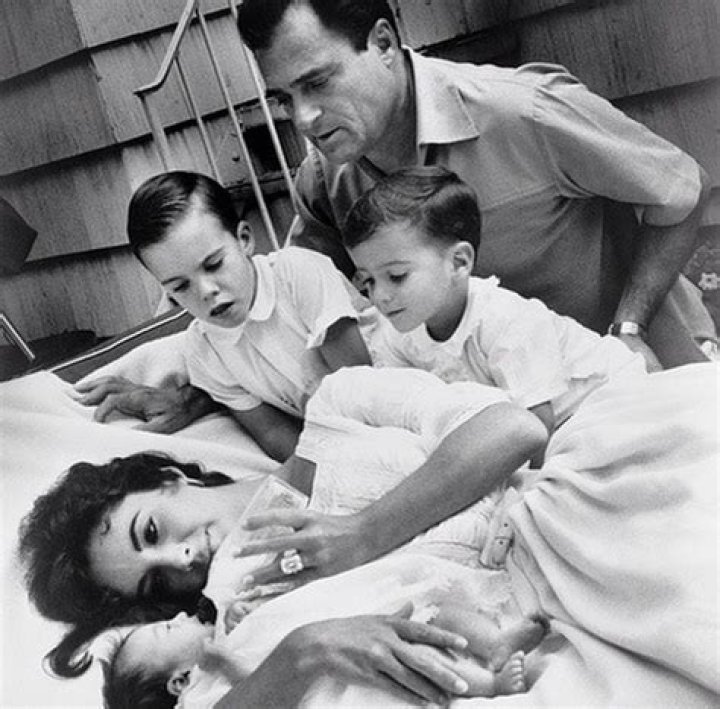 Candid Pictures Reveal One of Elizabeth Taylor's Lesser Known Roles