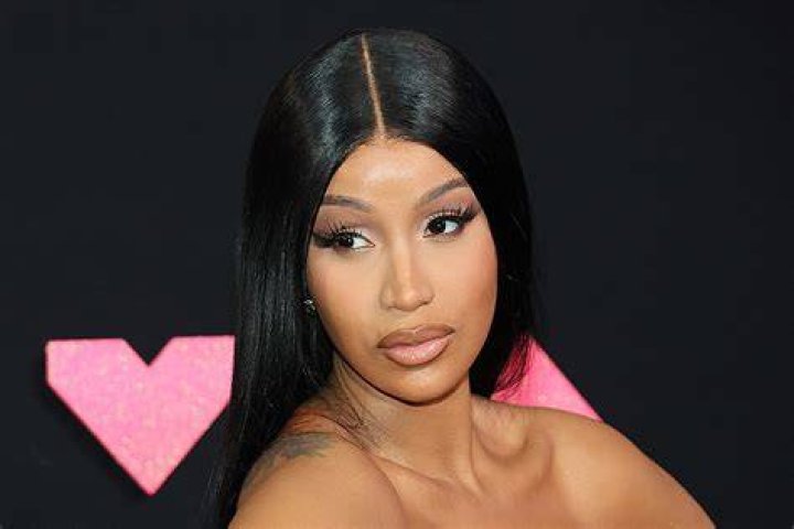 Cardi B Offers Valuable New Mom Advice To Chrisean Rock HipHopDX