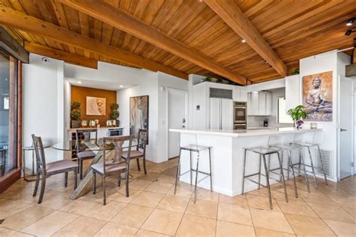 Chery Burke Home in Photos Robb Report