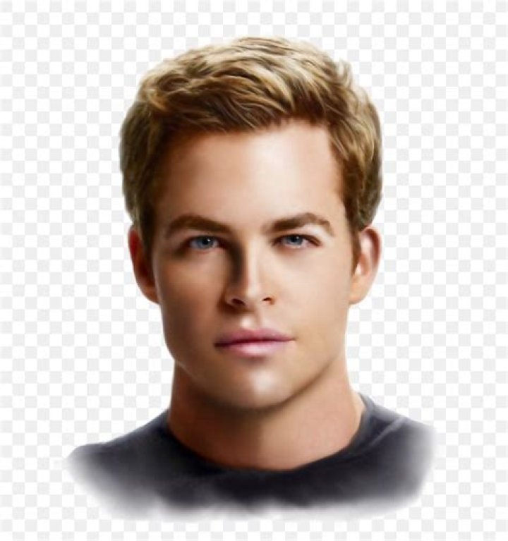 Chris Pine's height, weight. He trains to stay in shape at any time