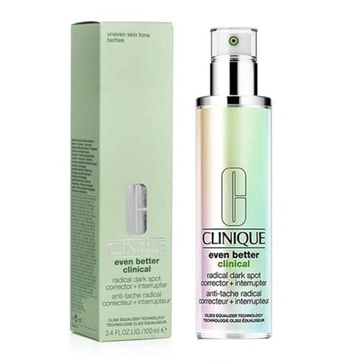 Clinique Even Better Clinical Radical Dark Spot Corrector + Interrupter