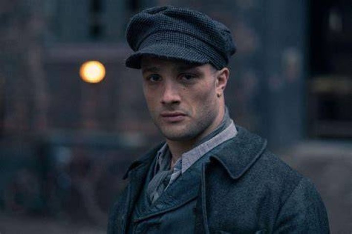 Cosmo Jarvis Peaky Blinders Season 5 Cast POPSUGAR Entertainment