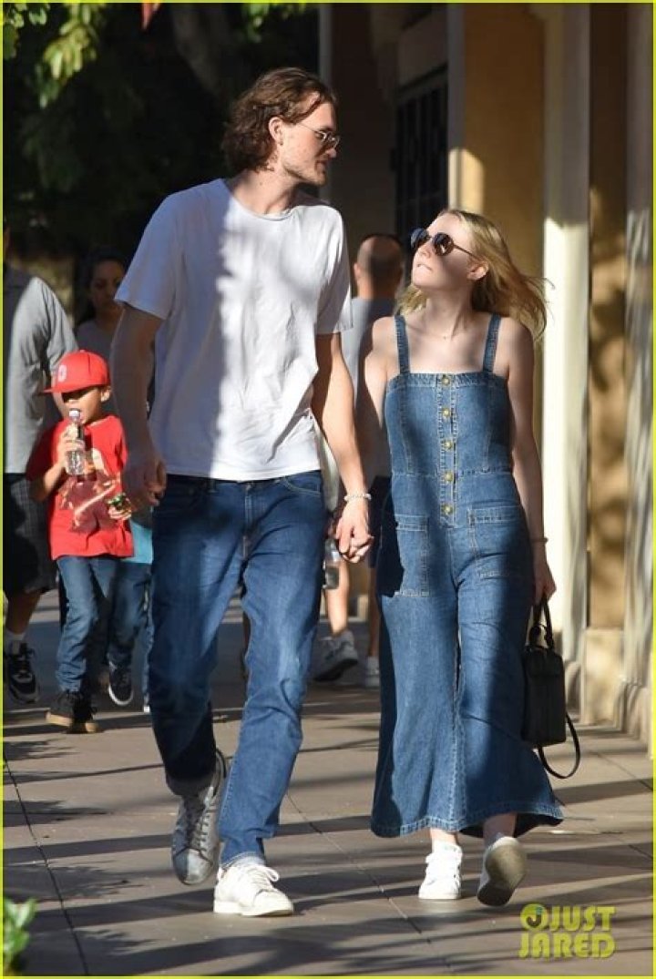 Dakota Fanning 2022 Boyfriend