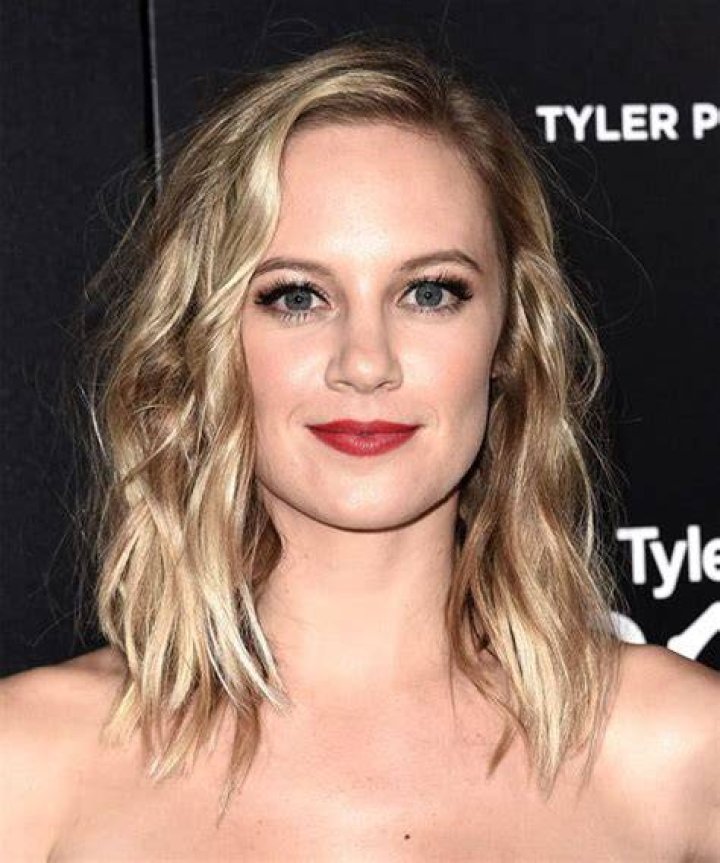 Danielle Savre Paz e amor