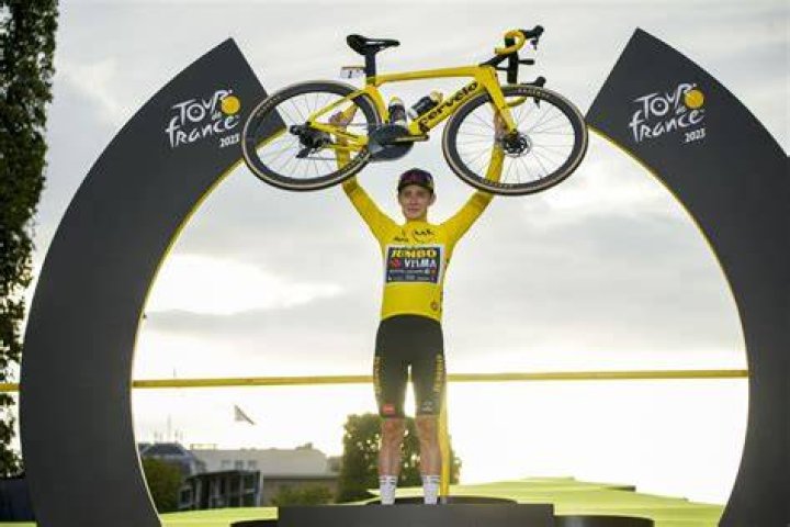 Danish rider Jonas Vingegaard wins the Tour de France for the second
