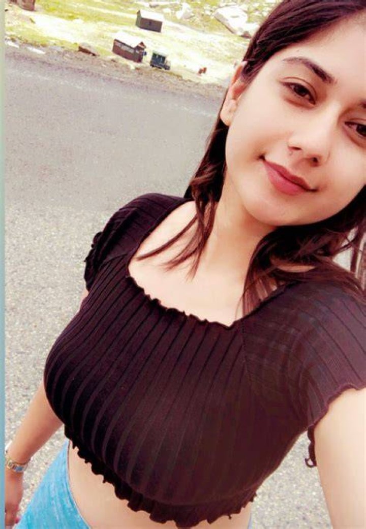 Divya (Divya08167984) Twitter