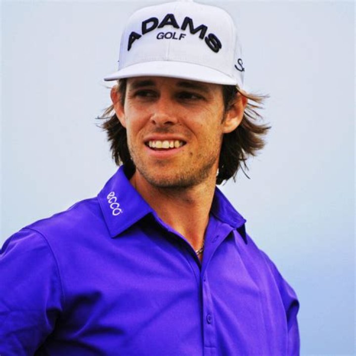 Does Aaron Baddeley's wife have cancer? Decoding the truth
