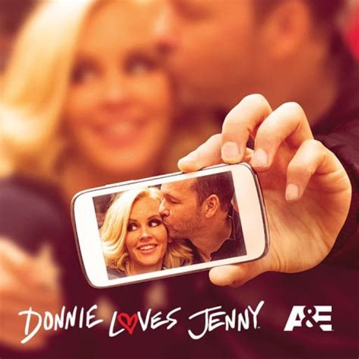 donnie loves jenny Google Search Jenny mccarthy, Donnie and jenny