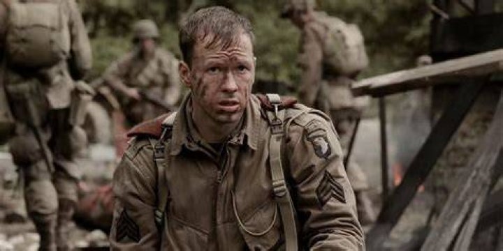 DONNIE WAHLBERG, BAND OF BROTHERS, 2001 Stock Photo Alamy