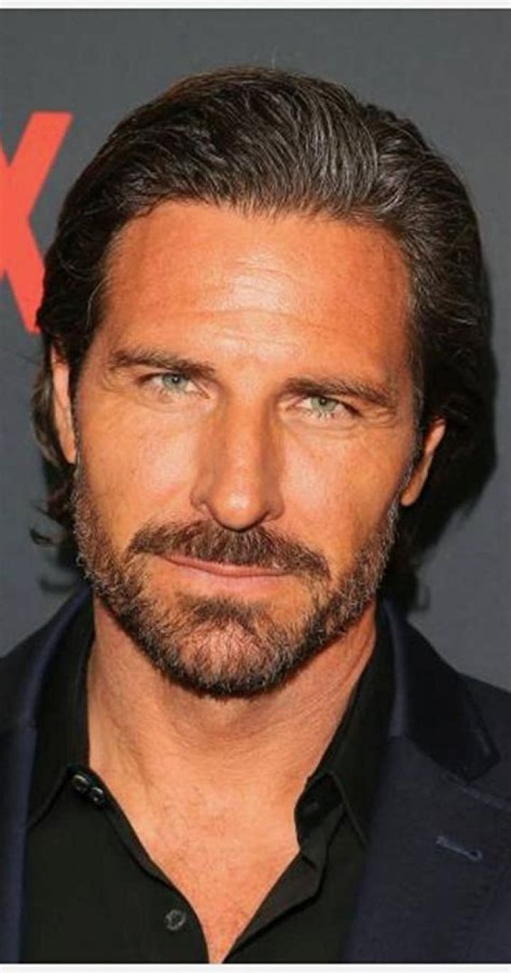 Ed Quinn Ethnicity of Celebs What Nationality Ancestry Race