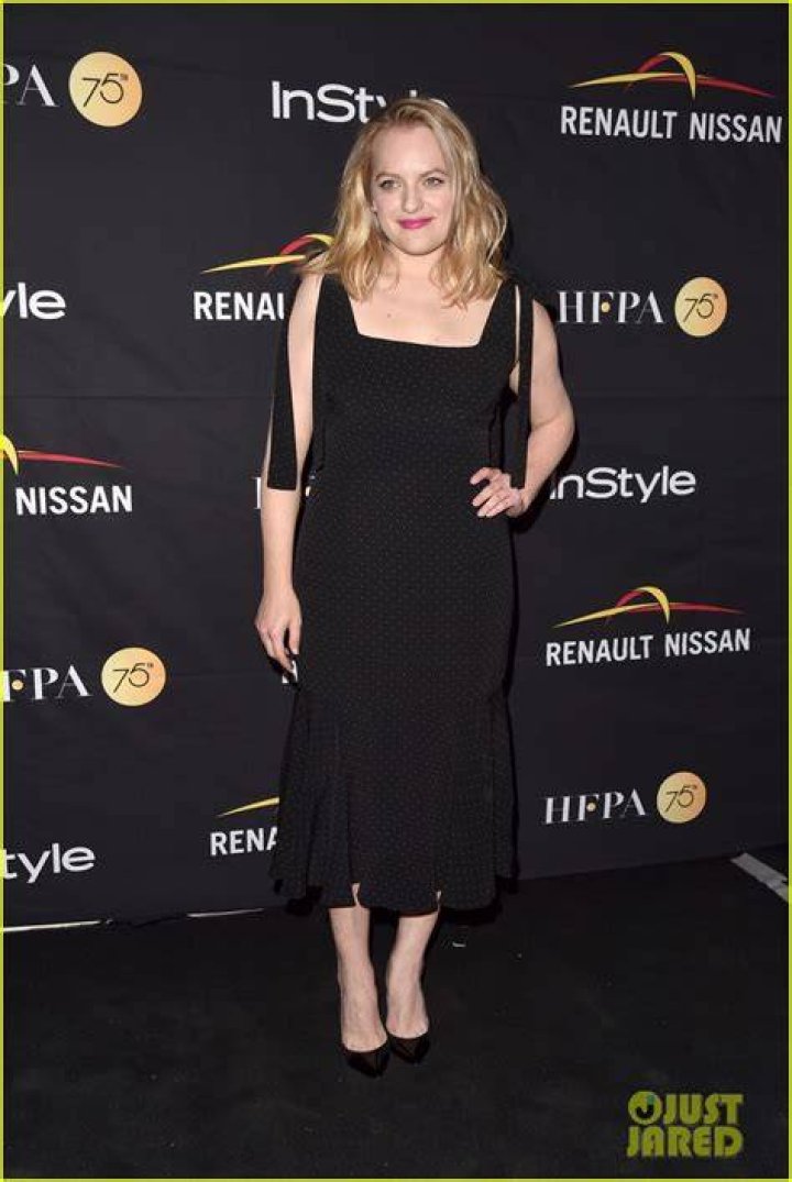Elisabeth Moss & Evan Rachel Wood Bring Their Fashion AGame for HFPA