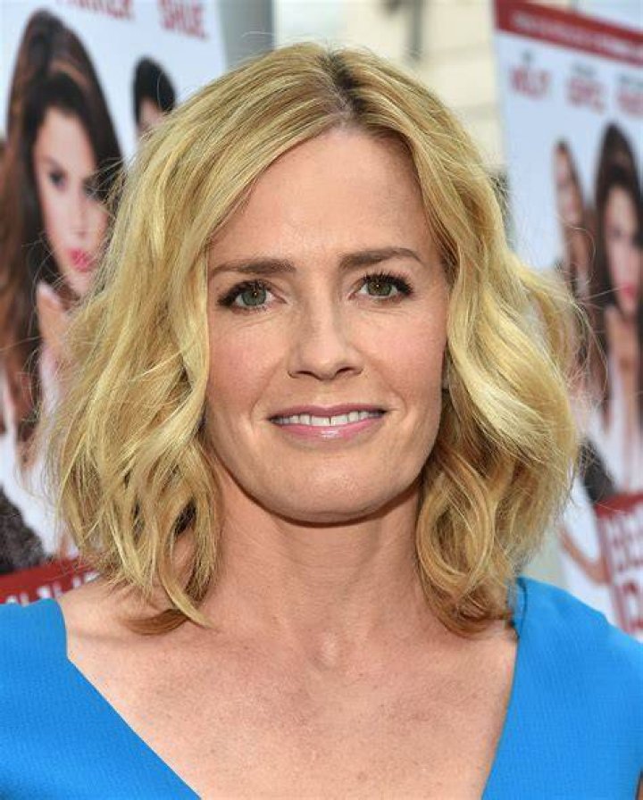 Elisabeth Shue Net Worth 2024 Wiki Bio Married Dating vrogue.co