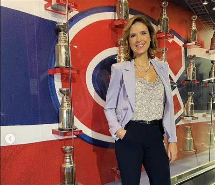 Elizabeth Rancourt à l'animation de matchs de la LNH à TVA Sports TVA