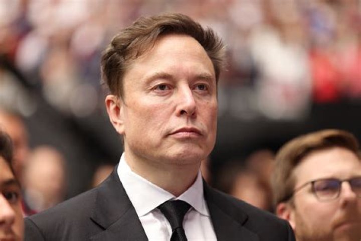 elon musk image PEAKLIFE