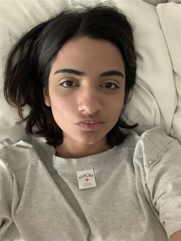 Farha Khalidi Virgin OnlyFans Creator farhakhalidi OnlyFans