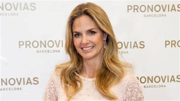Genoveva Casanova niega haber tenido un idilio con Enrique Ponce