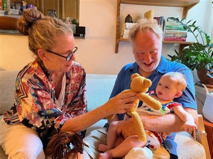 Gilbert Gottfried&rsquo;s Family Photos With Wife Dara Kravitz, 2 Kids