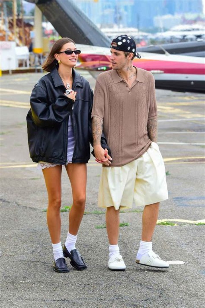 How Close Is Hailey Bieber With Her Mom Kennya Baldwin? NewsFinale