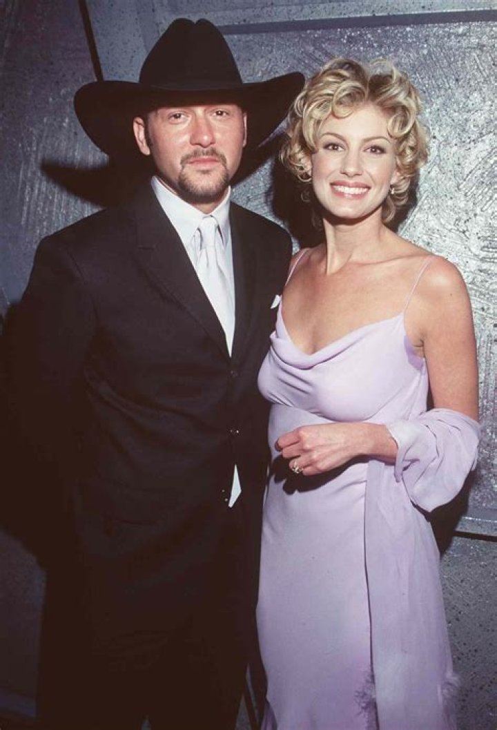 How Faith Hill Met Her Husband Tim McGraw in Late 1994