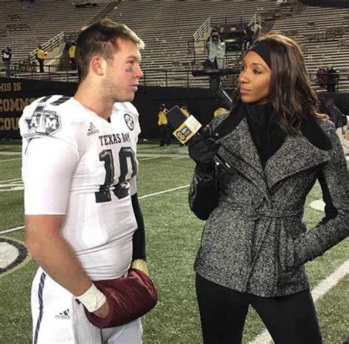 Hustle, Honey Maria Taylor, ESPN Analyst of the SEC Network Blushing