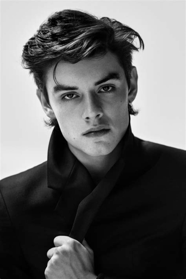 Image about louis partridge in london boy by . * Милые пары