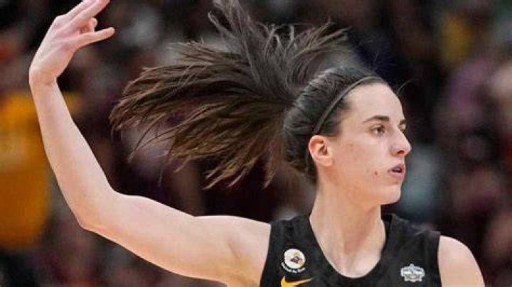 Is Caitlin Clark Gay? Professional Achievements