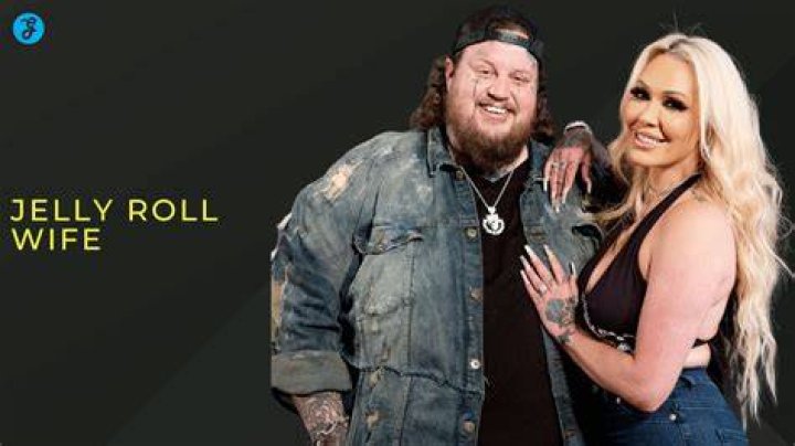 Jelly Roll & His Wife Bunnie XO Are All Smiles Arriving To 2023 CMT