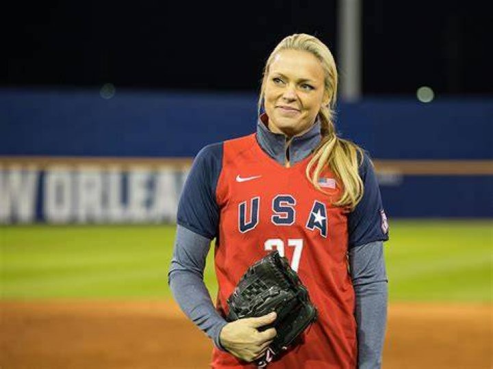 Jennie Finch's Married Life With Husband Gave Her Three Kids! On Her