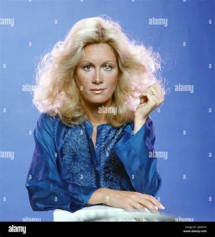 Joan Van Ark
