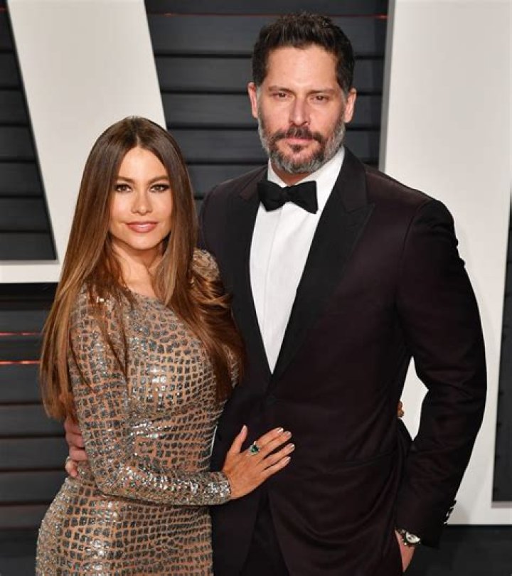 Joe Manganiello Defends Wife Sofia Vergara After Hater Slams Her Accent