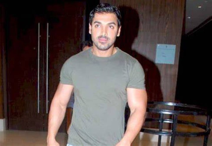 John Abraham Height, Weight, Age, Bio, Body Stats, Net Worth & Wiki