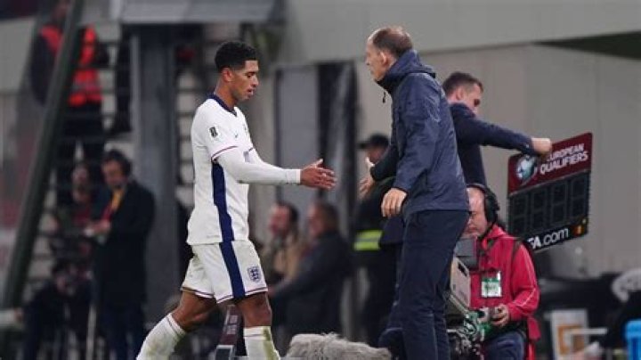 Jude Bellingham finally responds to Manchester United interest with