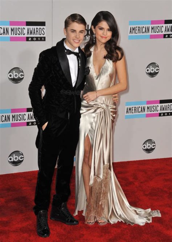 Justin Bieber Height in Feet How Tall Is He?