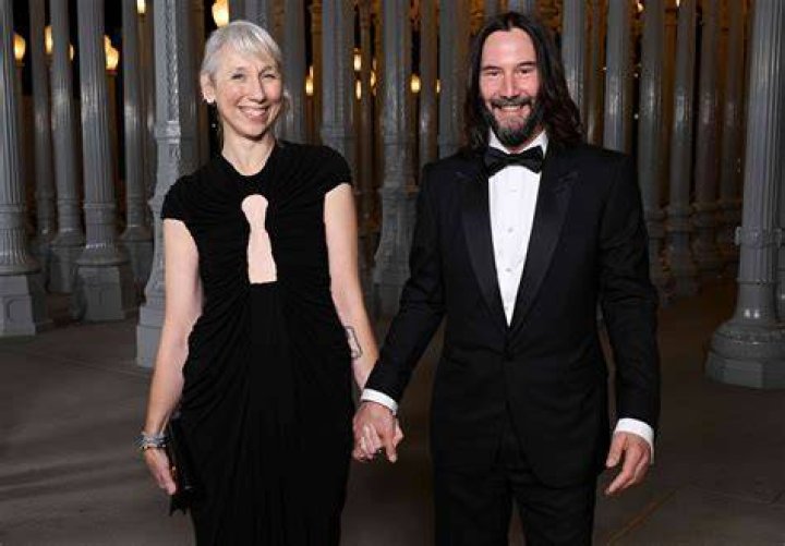 Keanu Reeves and girlfriend Alexandra Grant step out on red carpet