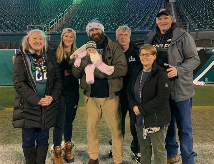 Kelce brothers, and parents, brace for 'emotional' Super Bowl Los