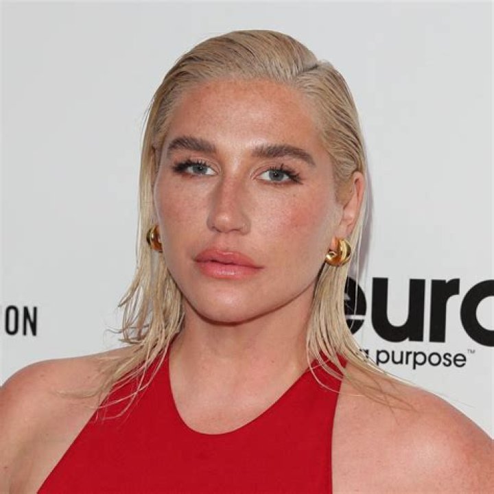 Kesha DikaMasitoh