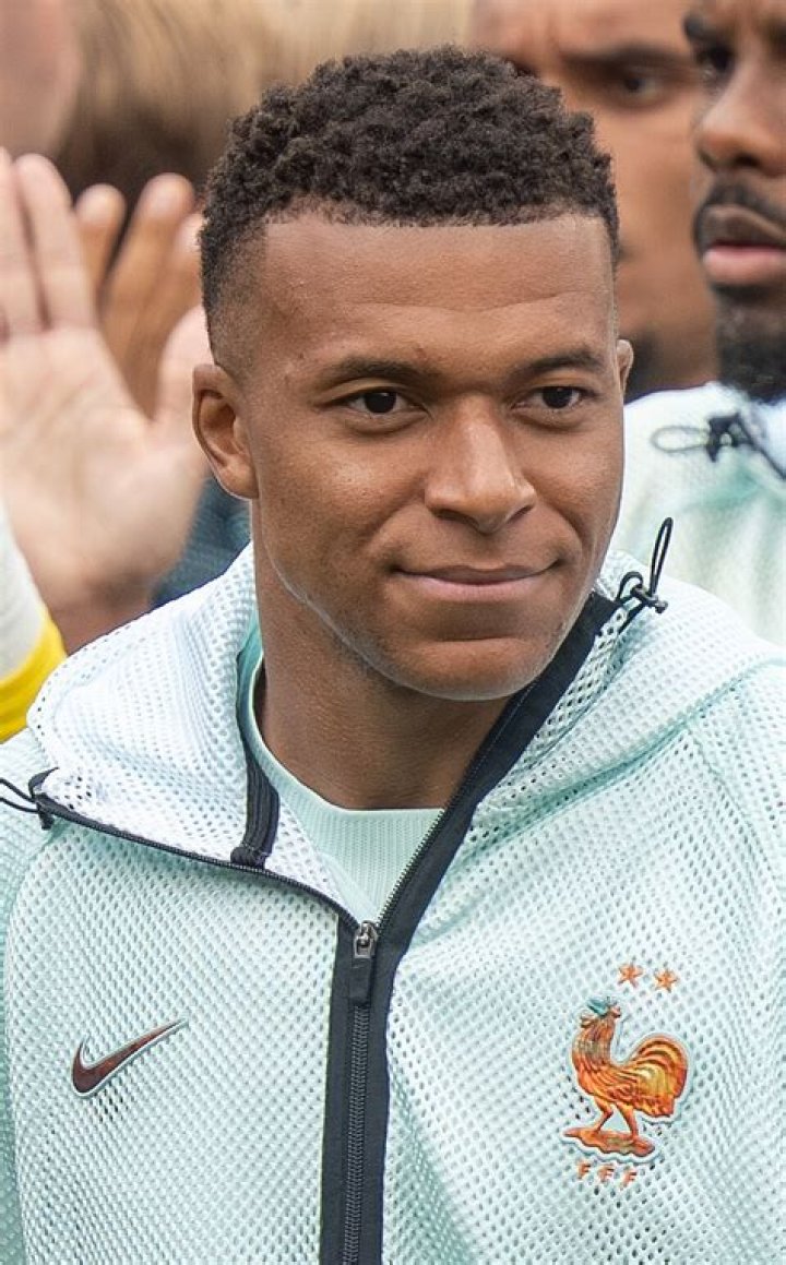Kylian Mbappé Religion Wikipedia La célébrité